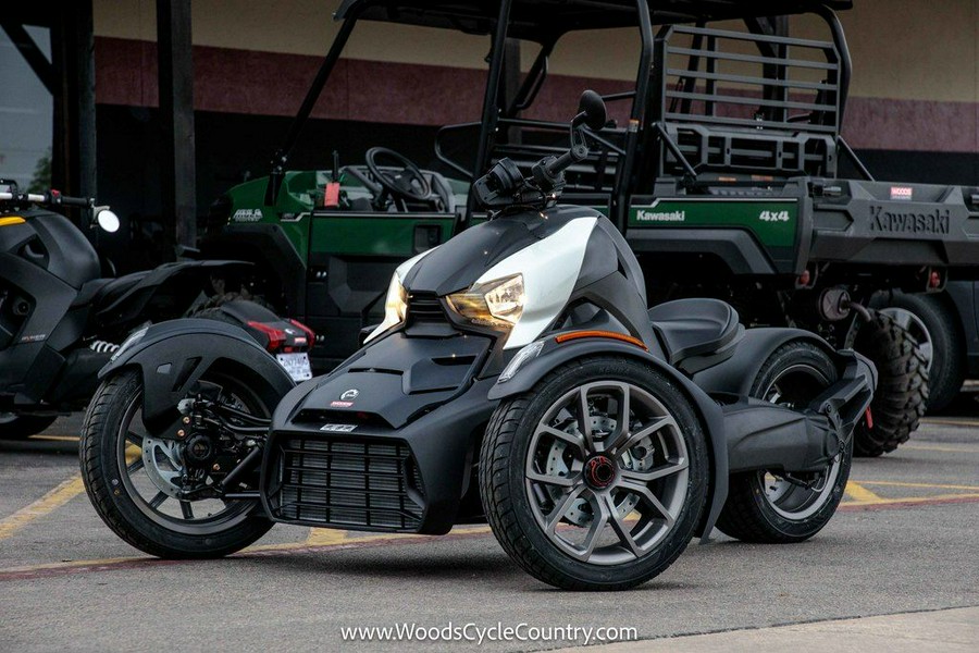 2023 Can-Am™ Ryker 900 ACE™