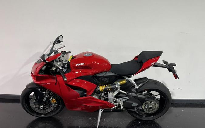 2024 Ducati Panigale V2 Red