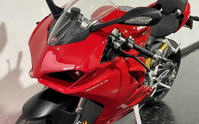 2024 Ducati Panigale V2 Red