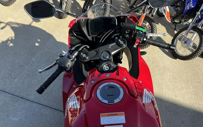 2025 Honda CBR650R E-Clutch