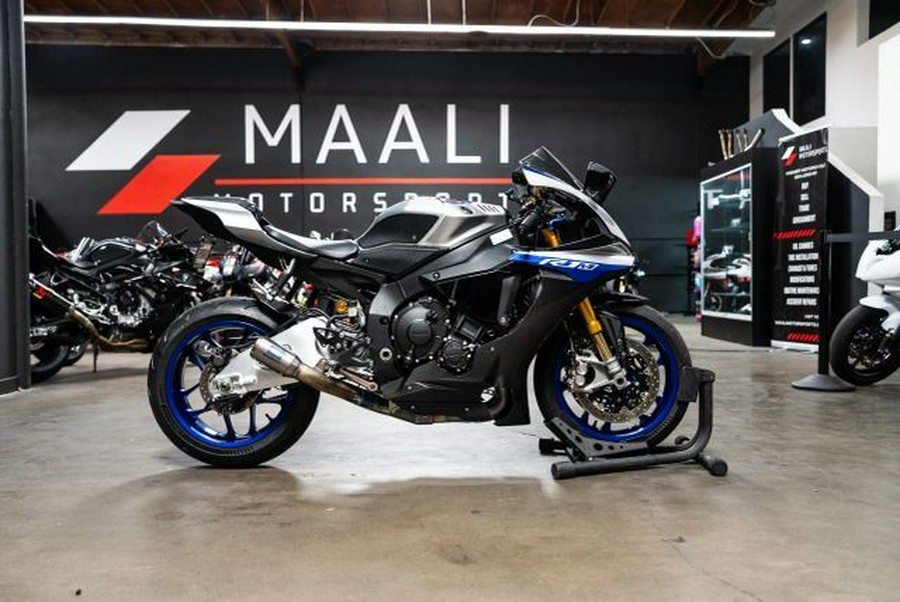 2018 Yamaha YZF-R1M