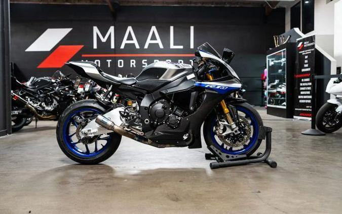 2018 Yamaha YZF-R1M