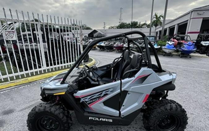 2024 Polaris RZR 200 EFI