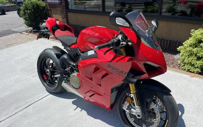 2023 Ducati Panigale V4 S Ducati Red