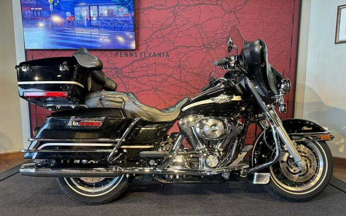 2003 Harley-Davidson® FLHTCUI - Electra Glide® Ultra Classic® Injection