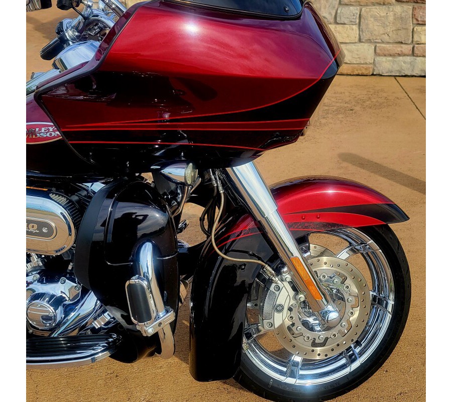 2011 Harley-Davidson® CVO™ Road Glide® Ultra Rio Red and Black Embe