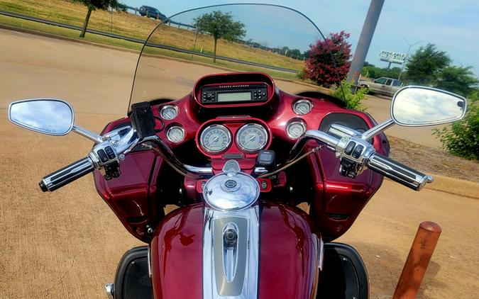 2011 Harley-Davidson® CVO™ Road Glide® Ultra Rio Red and Black Embe