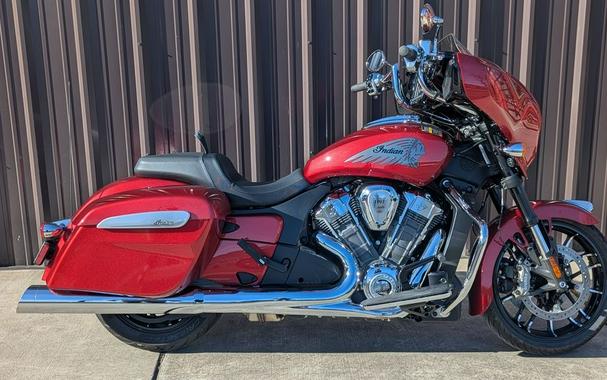 2025 Indian Motorcycle® Chieftain® PowerPlus Limited Sunset Red Metallic