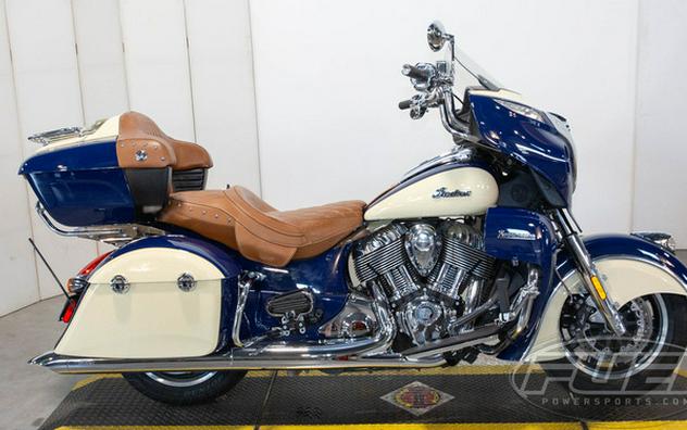 2016 Indian Roadmaster Springfield Blue and Ivory Cream Blue Diamond