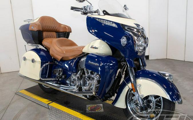 2016 Indian Roadmaster Springfield Blue and Ivory Cream Blue Diamond