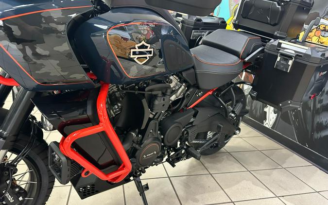 2025 Harley-Davidson CVO™ Pan America®