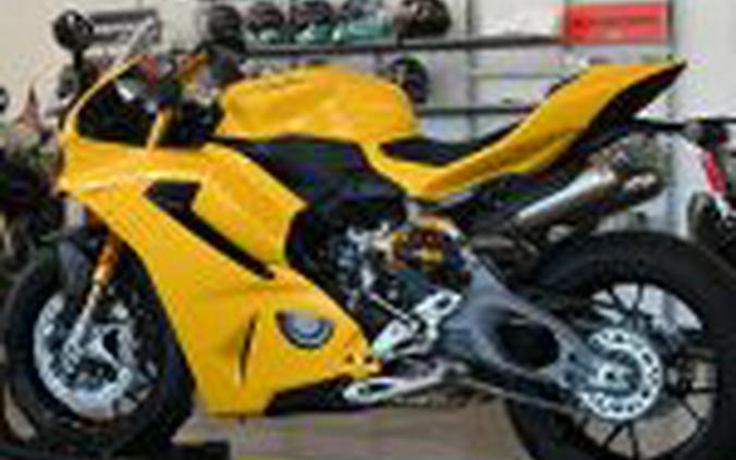 2026 Ducati Panigale V2 S
