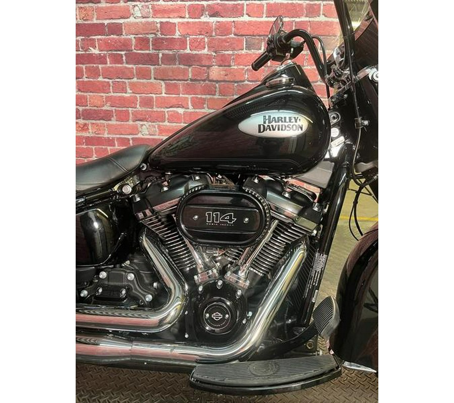 2021 Harley-Davidson® FLHCS - Heritage Classic 114