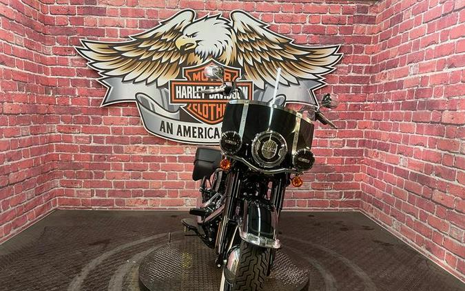 2021 Harley-Davidson® FLHCS - Heritage Classic 114