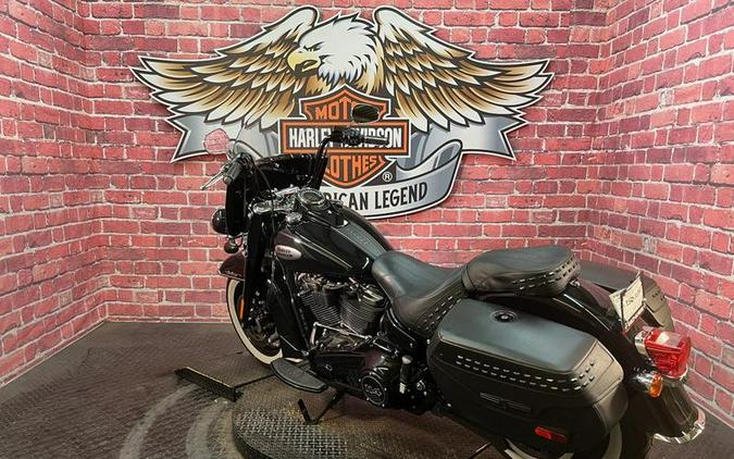 2021 Harley-Davidson® FLHCS - Heritage Classic 114