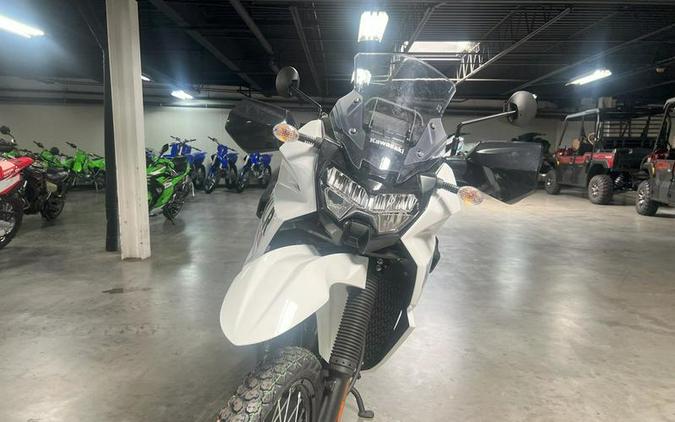 2025 Kawasaki KLR®650 Pearl Crystal White/Metallic Carbon Gray