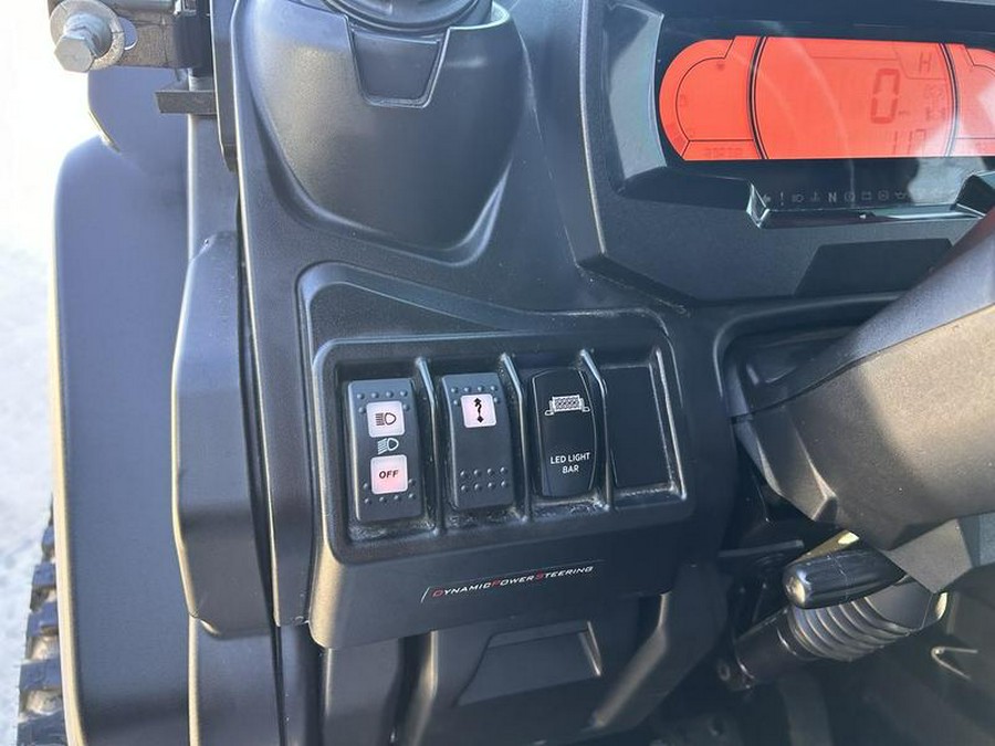 2023 Can-Am® Defender MAX Lone Star Cab HD10