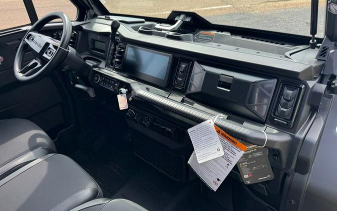 2026 Can-Am Defender MAX Limited HD11