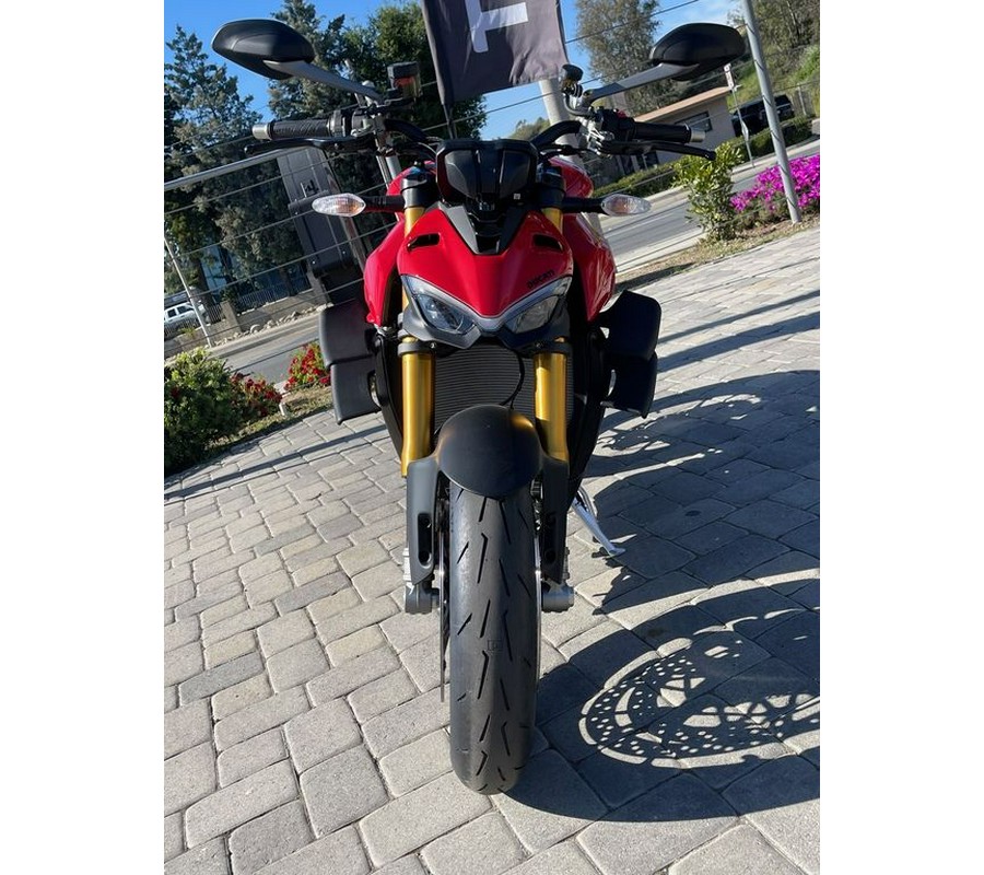 2024 Ducati Streetfighter V4 S Red