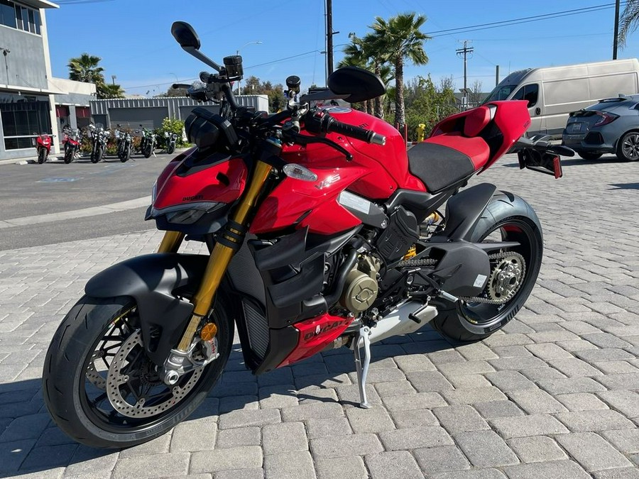 2024 Ducati Streetfighter V4 S Red