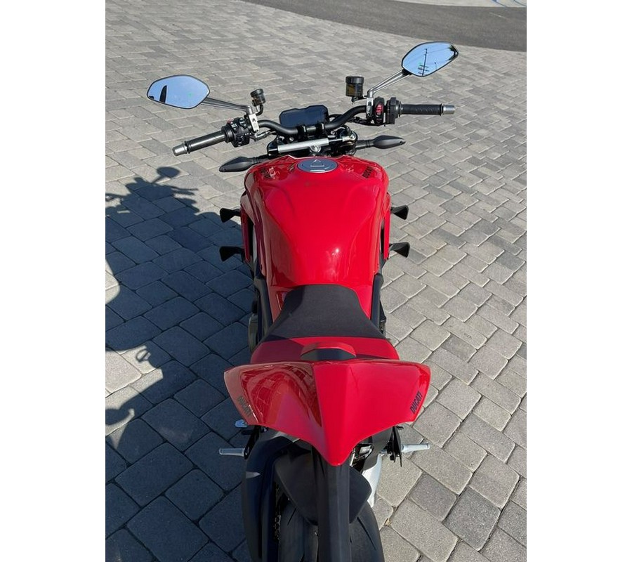 2024 Ducati Streetfighter V4 S Red