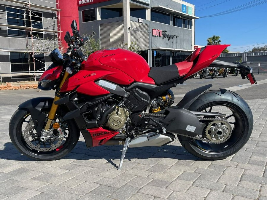 2024 Ducati Streetfighter V4 S Red