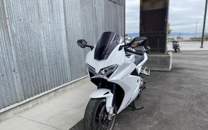 2015 Honda® VFR 800