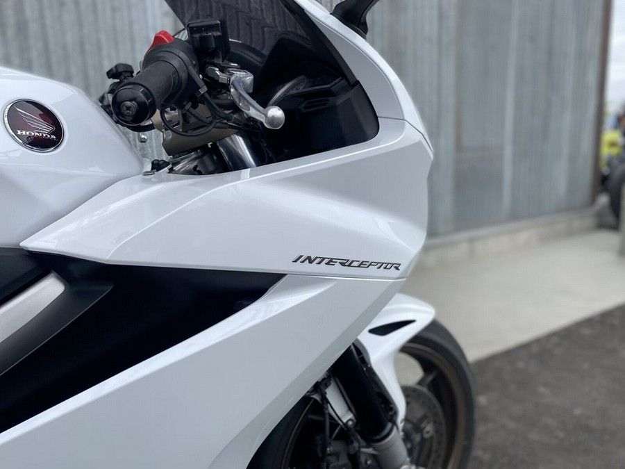 2015 Honda® VFR 800