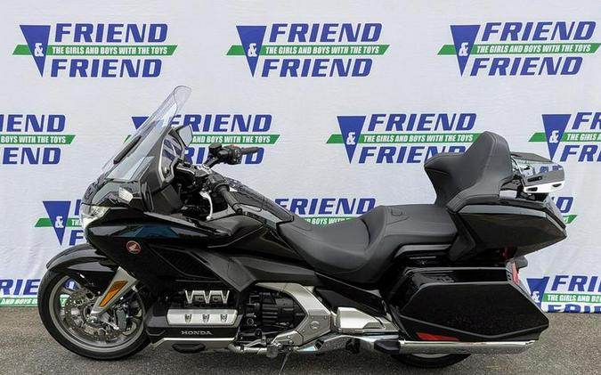 2019 Honda® Gold Wing Tour Darkness Black Metallic