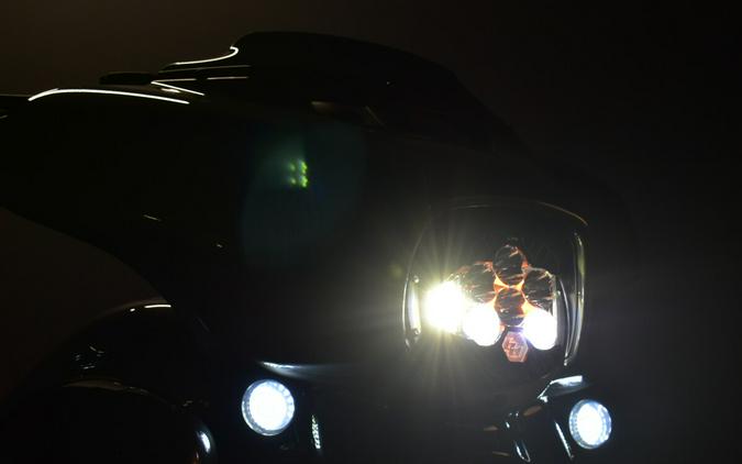 2021 Harley-Davidson Street Glide Special