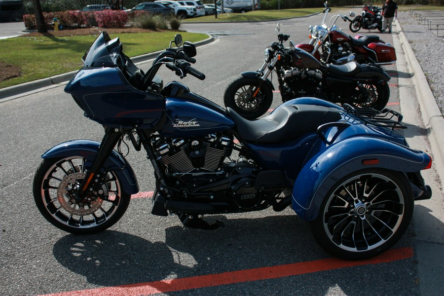 2023 Harley-Davidson® FLTRT Road Glide® 3