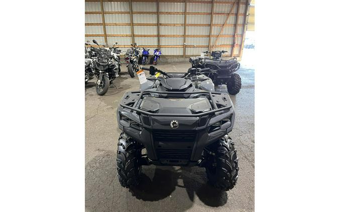 2026 ATV OUTL DPS 700 GY 26 - Can-Am
