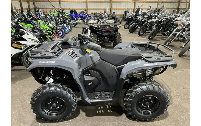 2026 ATV OUTL DPS 700 GY 26 - Can-Am