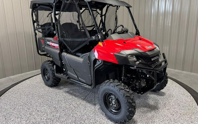 2026 Honda Pioneer 700-4