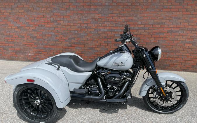 2024 Harley-Davidson Freewheeler