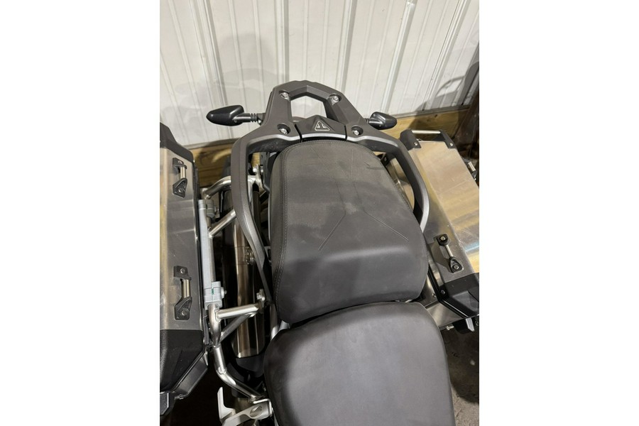 2023 Triumph Tiger 1200 GT Pro