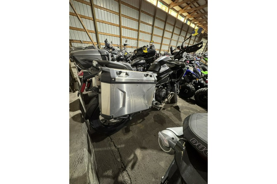2023 Triumph Tiger 1200 GT Pro