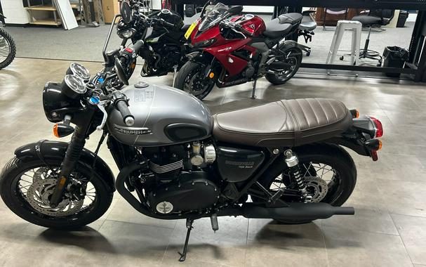 2025 Triumph Bonneville T120 Black
