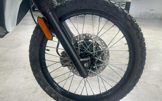 2025 Kawasaki KLR®650 Pearl Crystal White/Metallic Carbon Gray