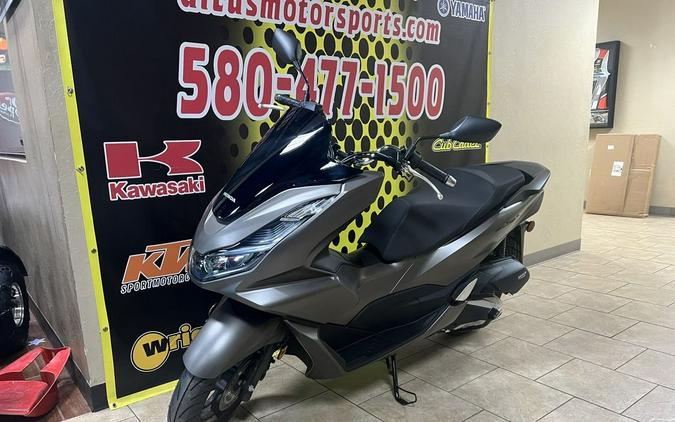 2023 Honda® PCX