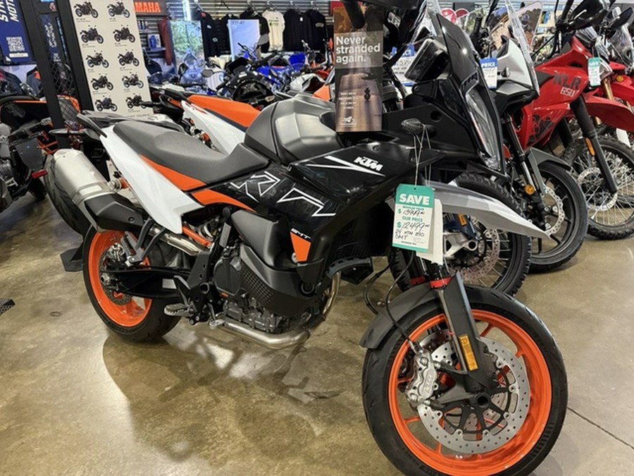 2024 KTM SMT 890