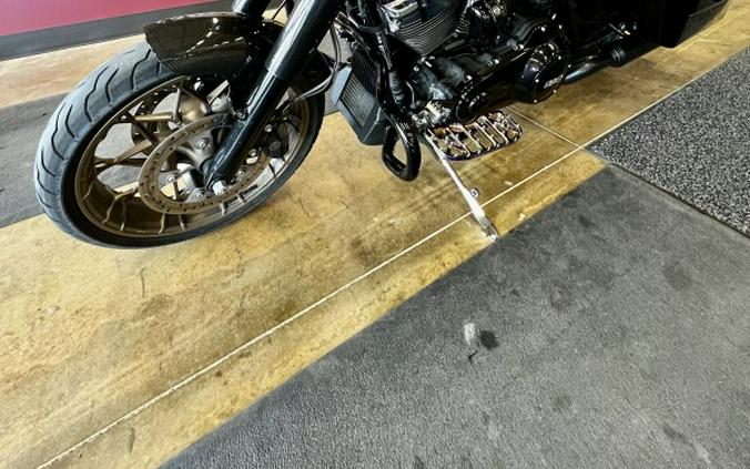 2021 Harley-Davidson Road King Special Vivid Black