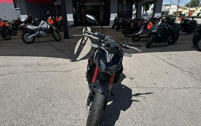 2026 Honda CB750 HORNET E-CLUTCH