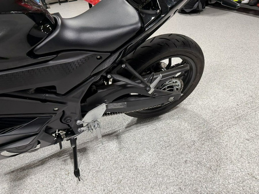 2023 Yamaha YZF R3