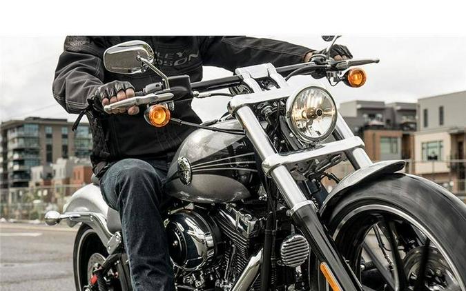 2015 Harley-Davidson Breakout®