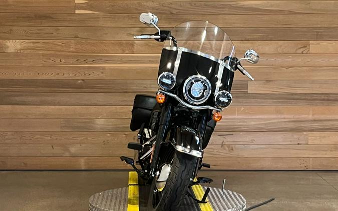 2018 Harley-Davidson Heritage Classic 114