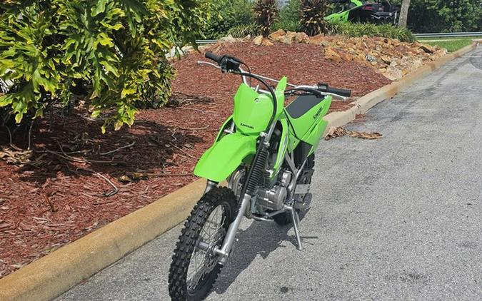 2026 Kawasaki KLX 140R
