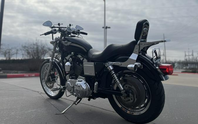 2003 Harley-Davidson® 1200 Custom XL1200C VIVID BLACK