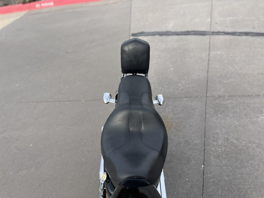 2003 Harley-Davidson® 1200 Custom XL1200C VIVID BLACK