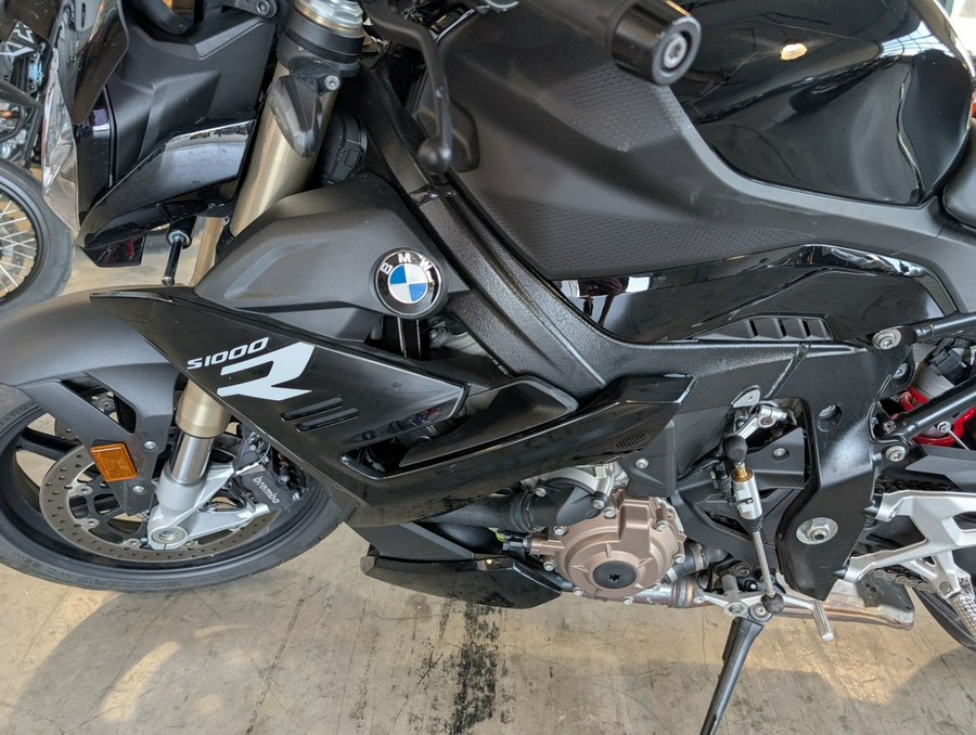 2023 BMW S 1000 R